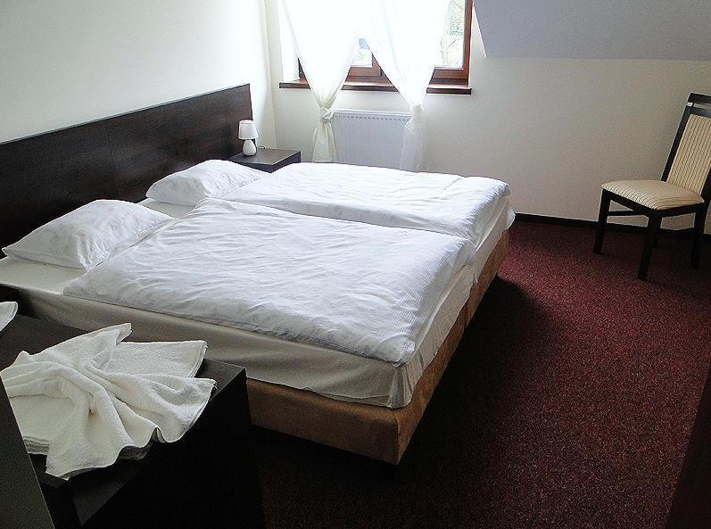Hotel Cynamon Tokarnia  Rom bilde